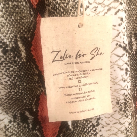 NWT ZELIE for SHE Maxi Dress  1X - Picture 7 of 15